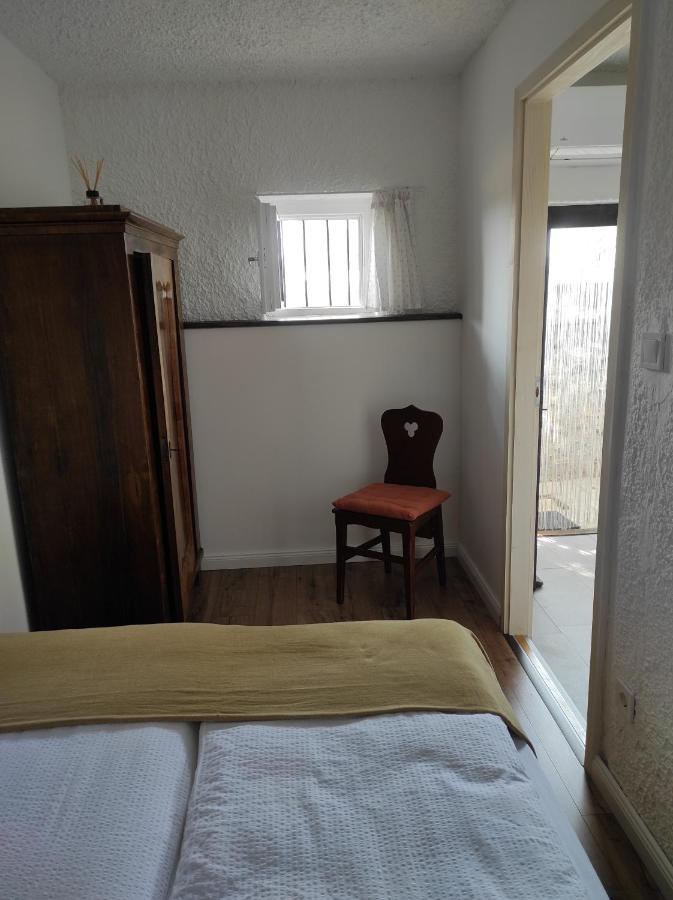 Kishaz A Szolohegyen Apartment Балатонакали Екстериор снимка